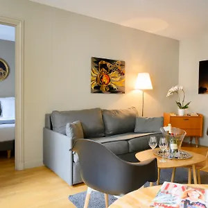 Hotel Helzear Champs-elysees, Paris